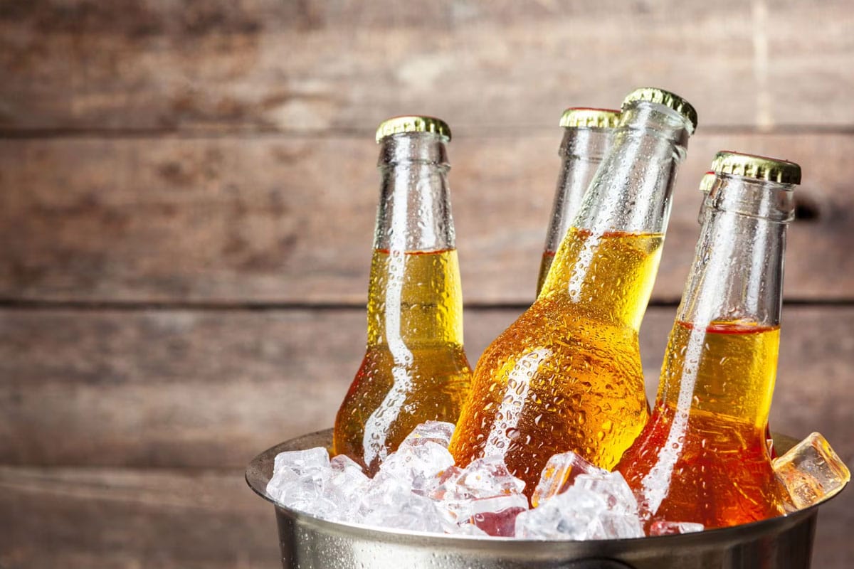How did December 2022 alcohol sales compare to 2021?