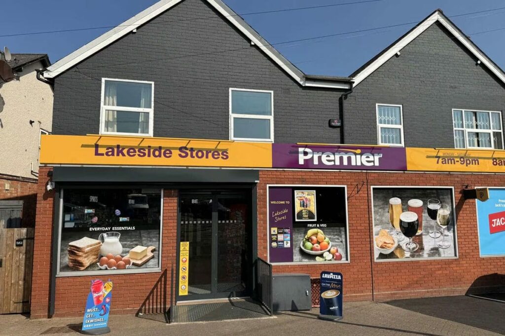 Lakeside stores